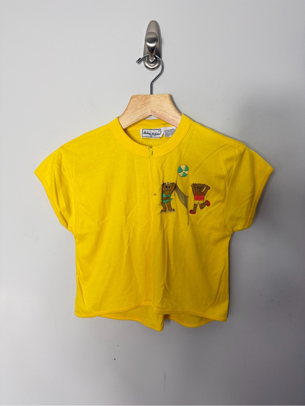 Vintage 1980s Andrew St John Yellow Crop Top Bears Volleyball tee Shirt 452